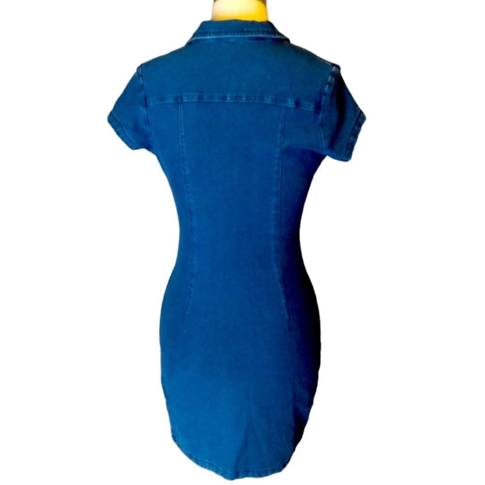 GUESS DENIM DRESS- Button-Up - Picture 3 of 6